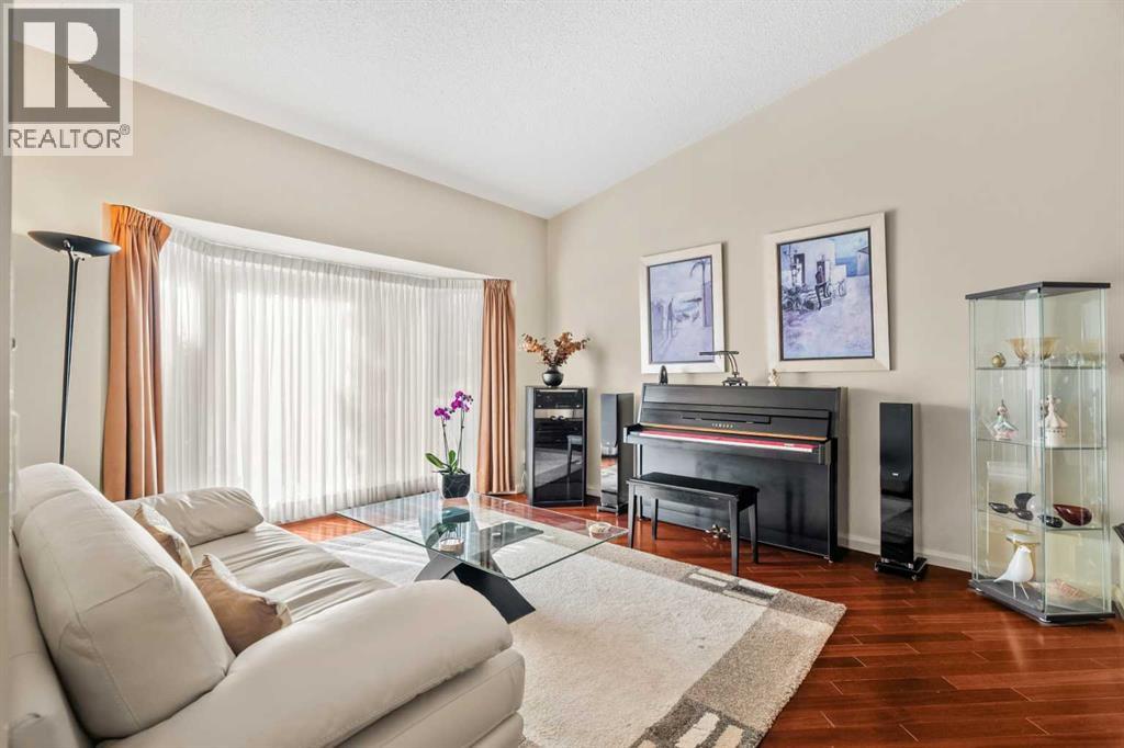 91 Sun Valley Drive SE, Calgary, Alberta  T2X 2B4 - Photo 2 - A2306764
