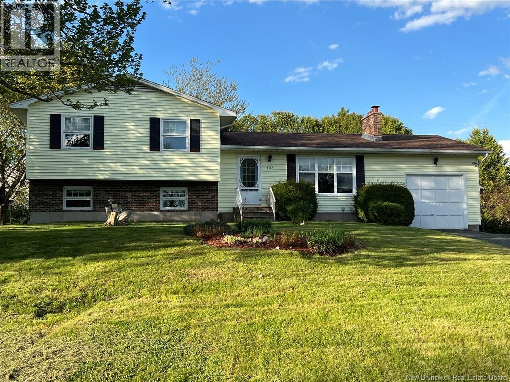103 Confederation Avenue, New Maryland, New Brunswick  E3C 1E5 - Photo 1 - NB140096