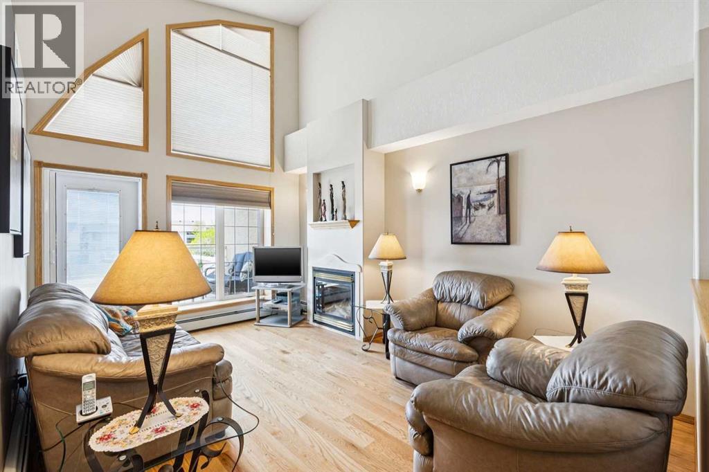 301, 728 Country Hills Road NW, Calgary, Alberta  T3K 5K8 - Photo 11 - A2313793