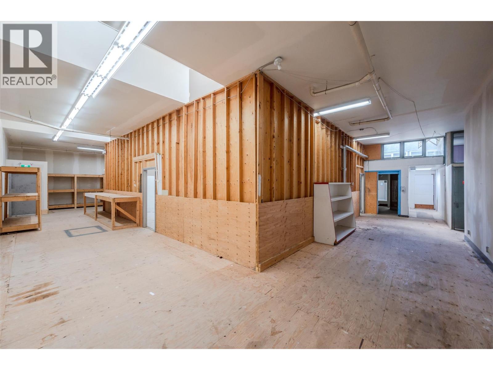 402 Industrial Avenue E, Penticton, British Columbia  V2A 3J1 - Photo 18 - 10388188
