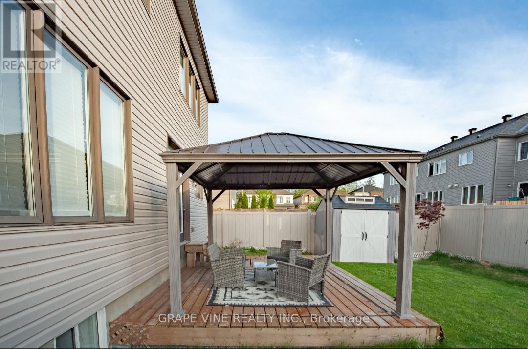908 Pedigree Street, Ottawa, Ontario  K2S 0Y5 - Photo 3 - X12986036