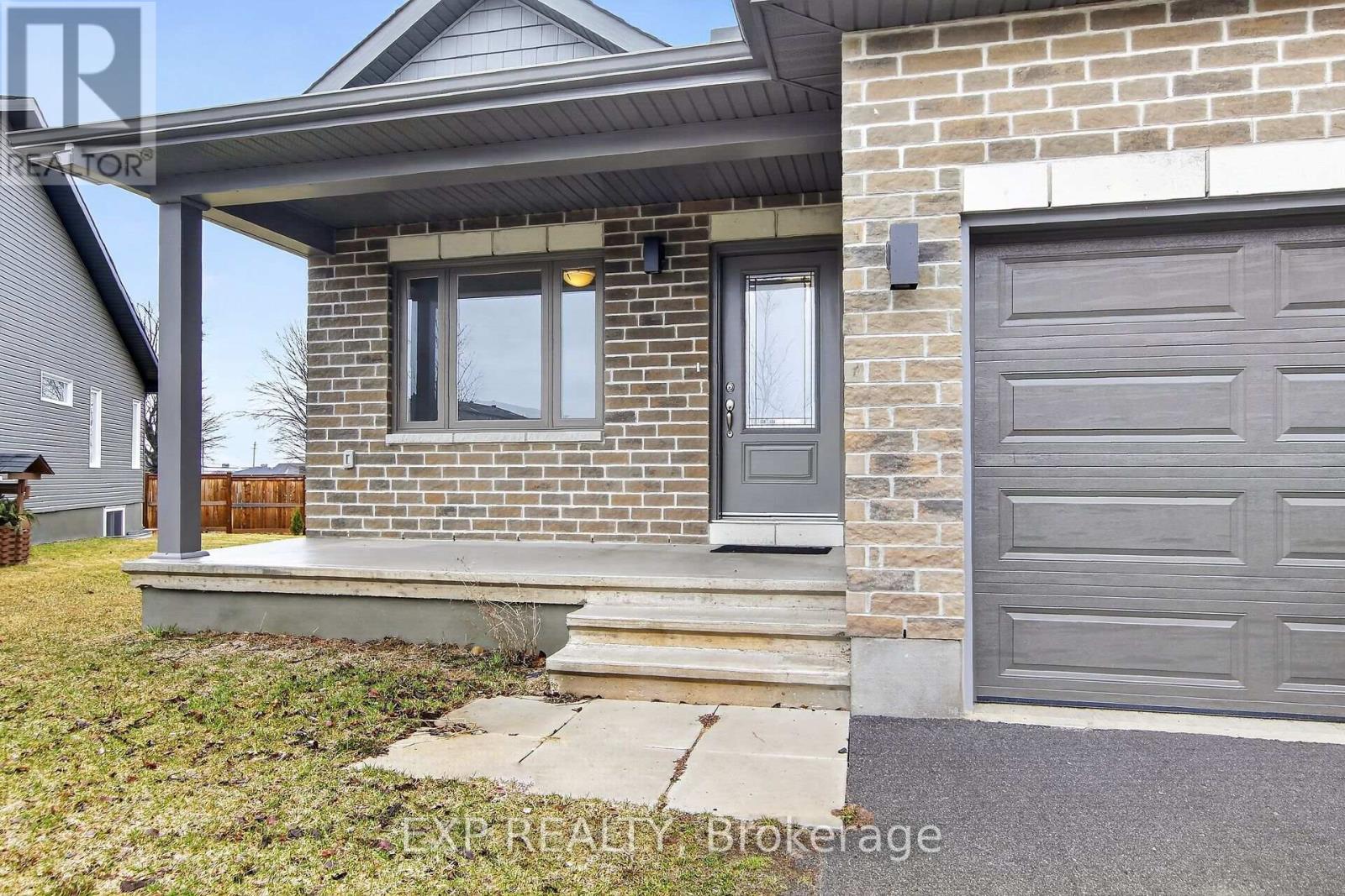 15 Seabert Drive, Arnprior, Ontario  K7S 0H9 - Photo 3 - X13010672