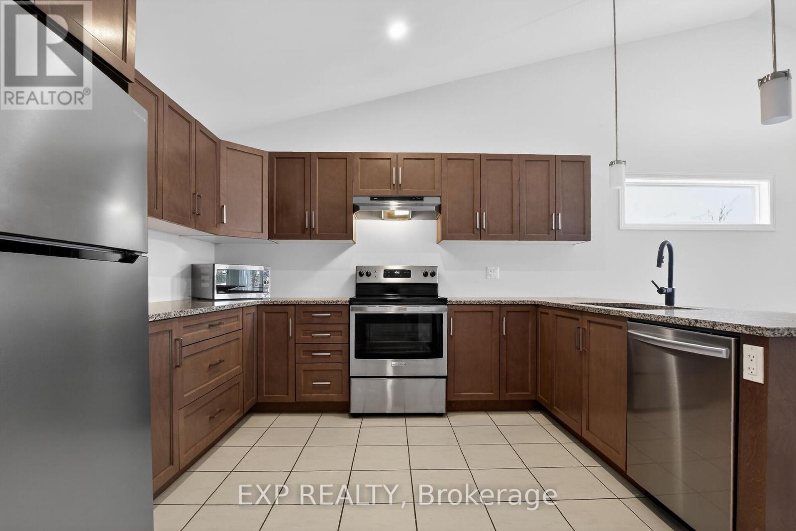 15 Seabert Drive, Arnprior, Ontario  K7S 0H9 - Photo 8 - X13010672