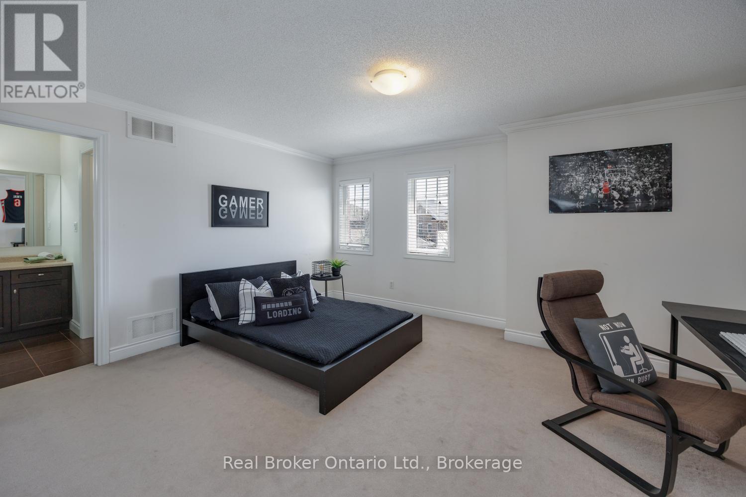 42 Ted Miller Crescent, Clarington, Ontario  L1C 0L8 - Photo 34 - E13162684