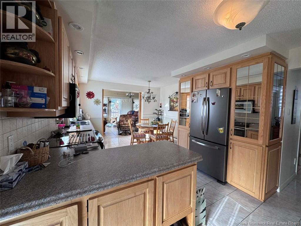 42 39th Avenue, Edmundston, New Brunswick  E3V 2X2 - Photo 4 - NB140107