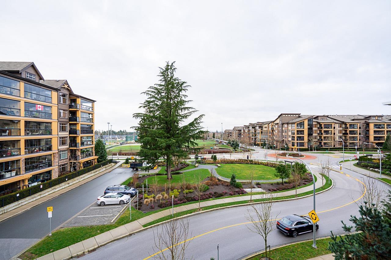 A319 8150 207 Street, Langley, British Columbia  V2Y 4J2 - Photo 25 - R3104337