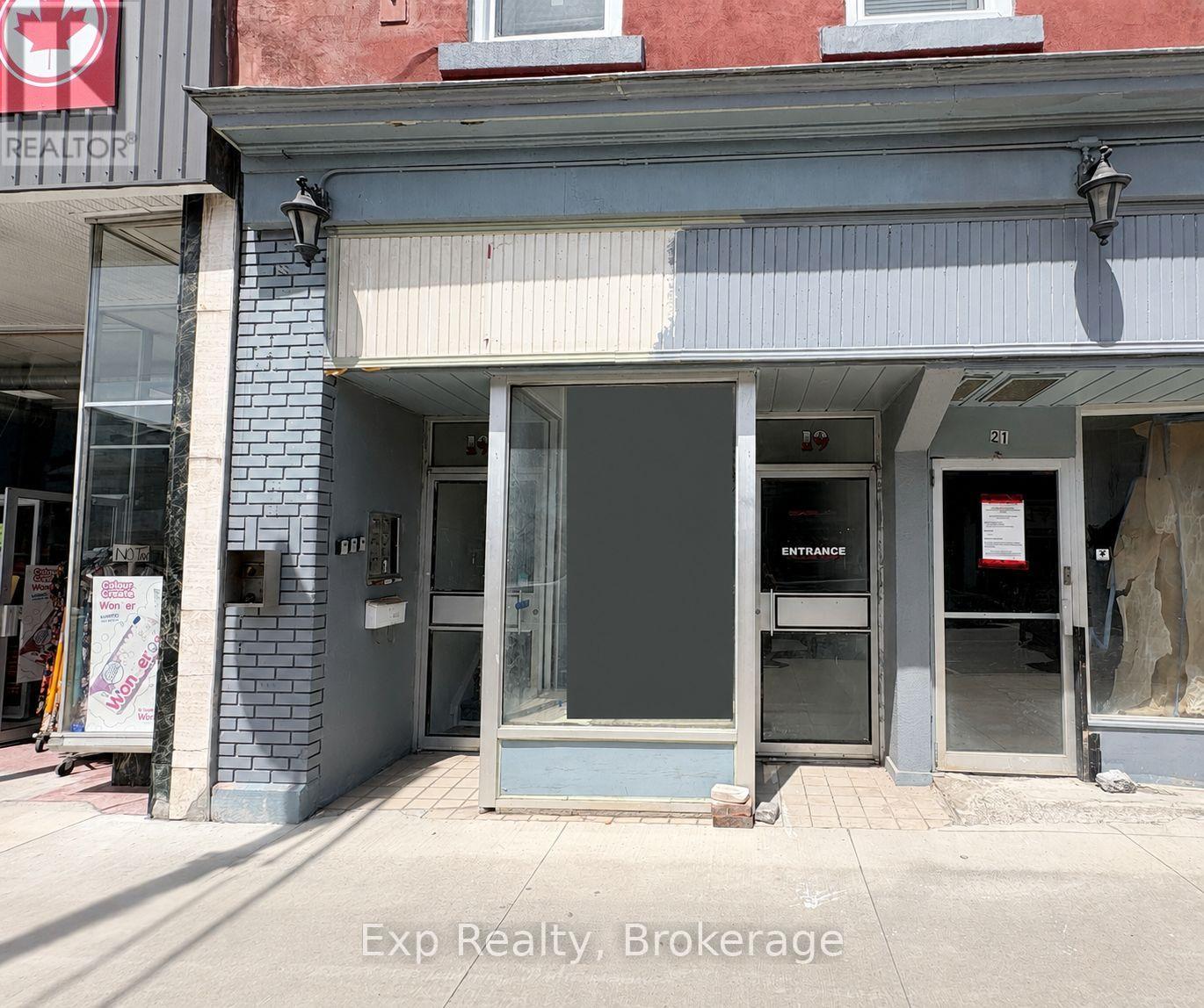 19 Dundas Street E, Greater Napanee, Ontario  K7R 1H5 - Photo 1 - X13162650