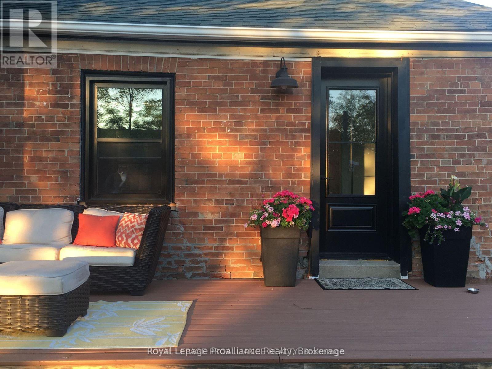 26 York Street, Prince Edward County, Ontario  K0K 2T0 - Photo 2 - X13162964