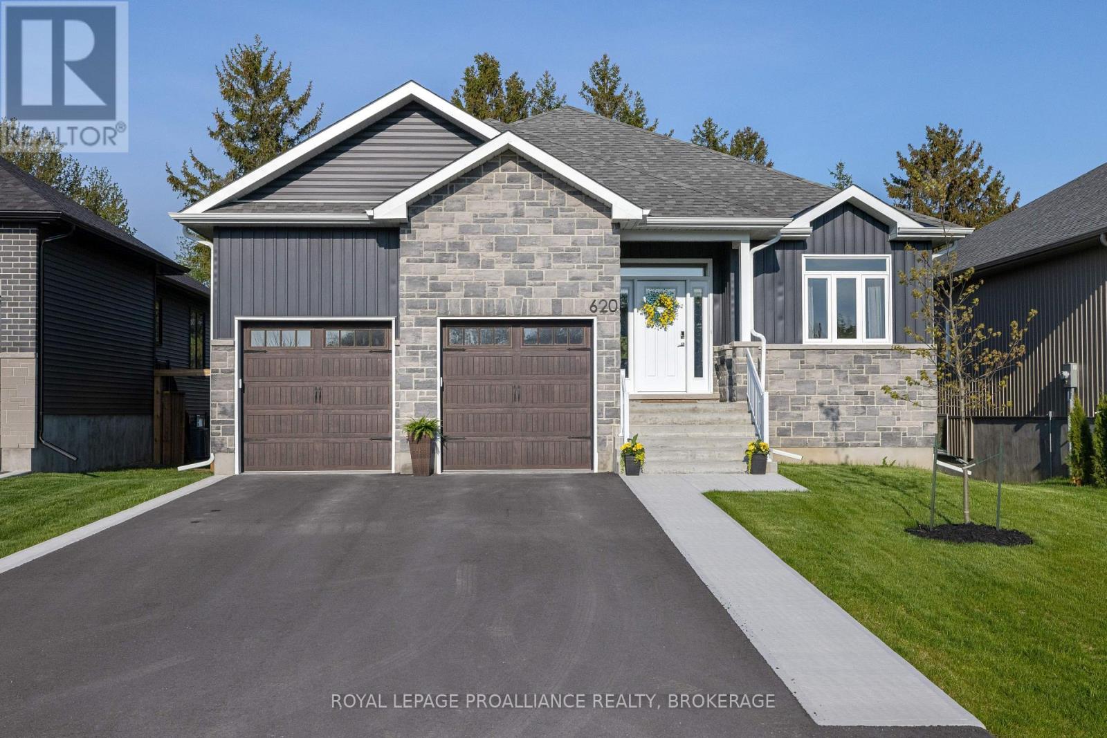 620 Graceland Avenue, Kingston, Ontario K7M 7P7 - Photo 1 - X13162728