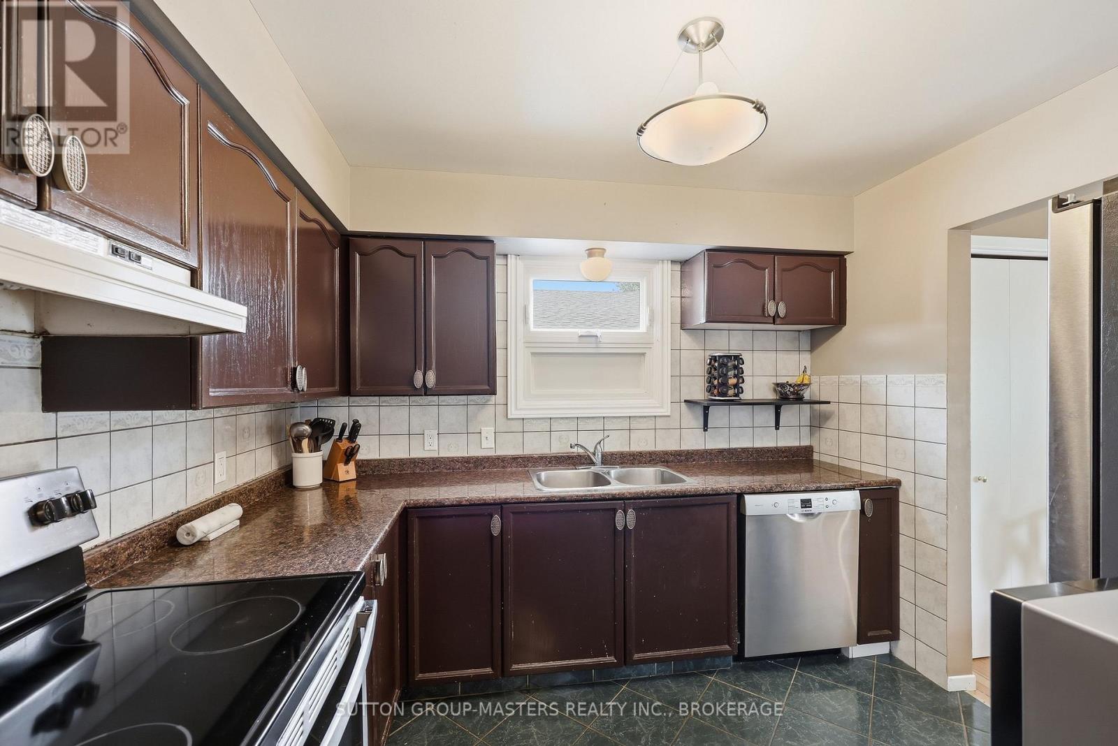 119 Dauphin Avenue, Kingston (Rideau), Ontario  K7K 6B2 - Photo 18 - X13162838