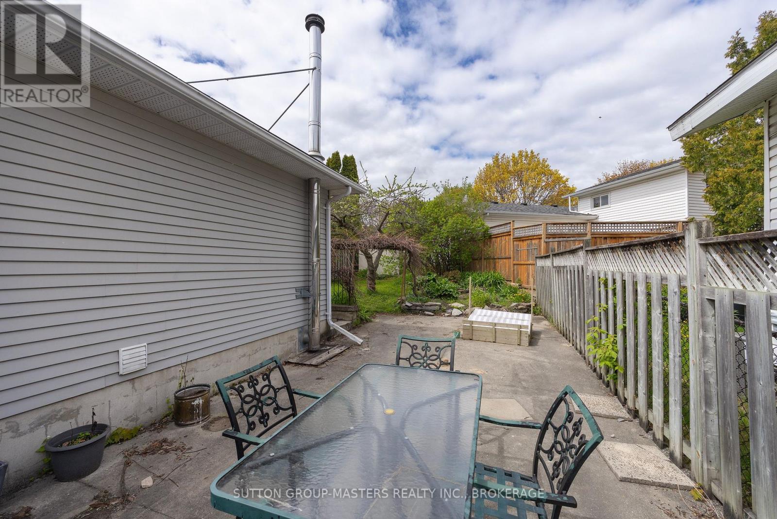 119 Dauphin Avenue, Kingston (Rideau), Ontario  K7K 6B2 - Photo 7 - X13162838