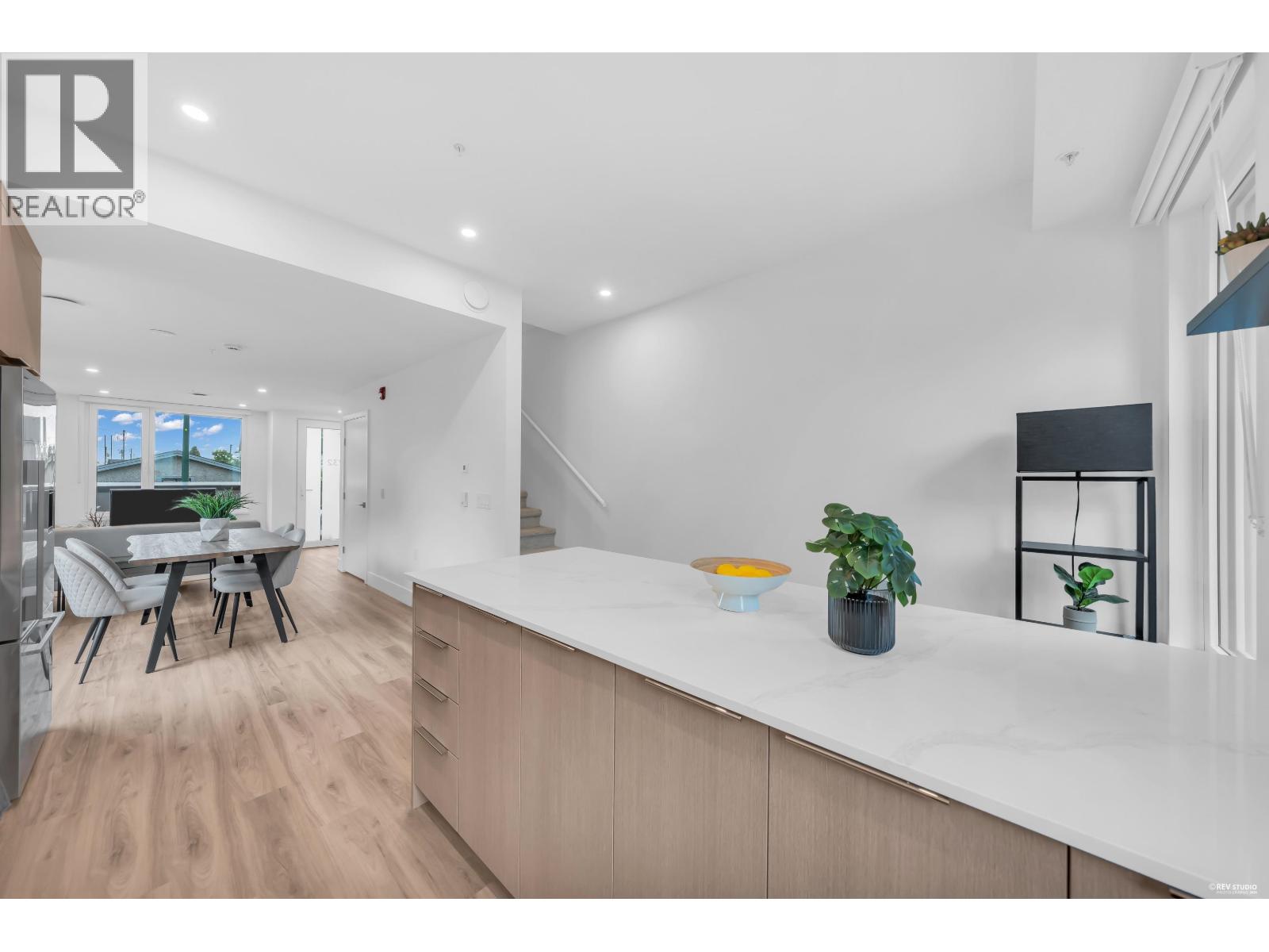 1732 Templeton Drive, Vancouver, British Columbia  V5N 1B6 - Photo 12 - R3126261