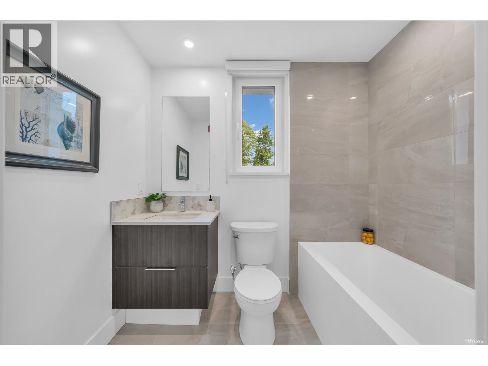1732 Templeton Drive, Vancouver, British Columbia  V5N 1B6 - Photo 18 - R3126261