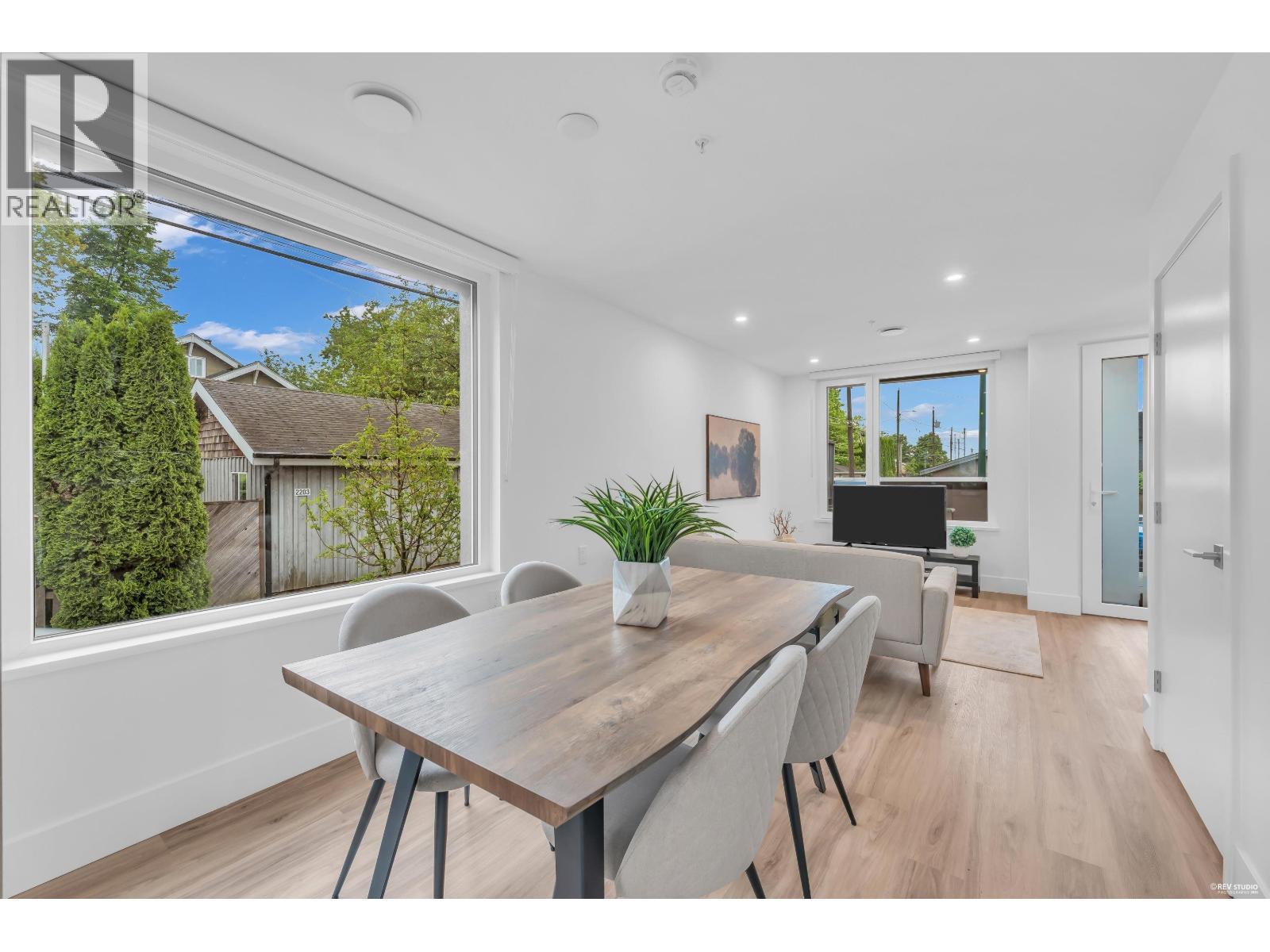 1732 Templeton Drive, Vancouver, British Columbia  V5N 1B6 - Photo 7 - R3126261