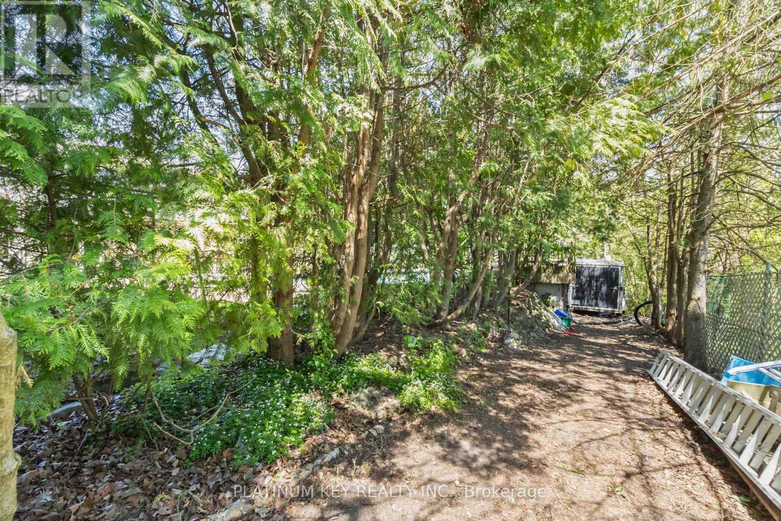 1571 Mcclure Drive, London North, Ontario  N6G 2L1 - Photo 38 - X13162710