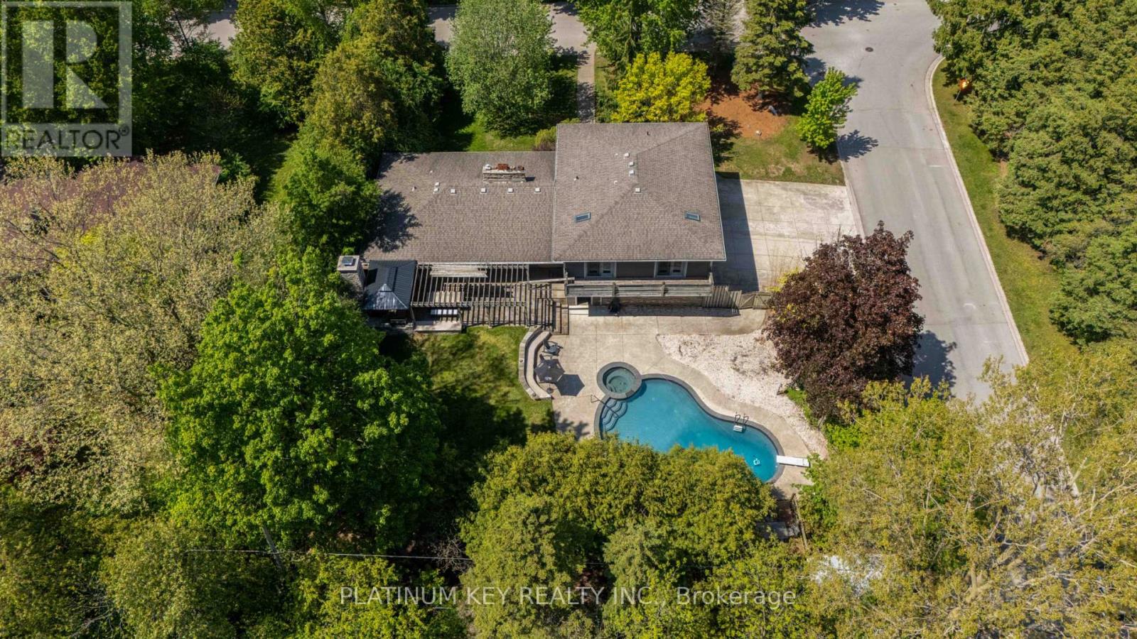 1571 Mcclure Drive, London North, Ontario  N6G 2L1 - Photo 49 - X13162710