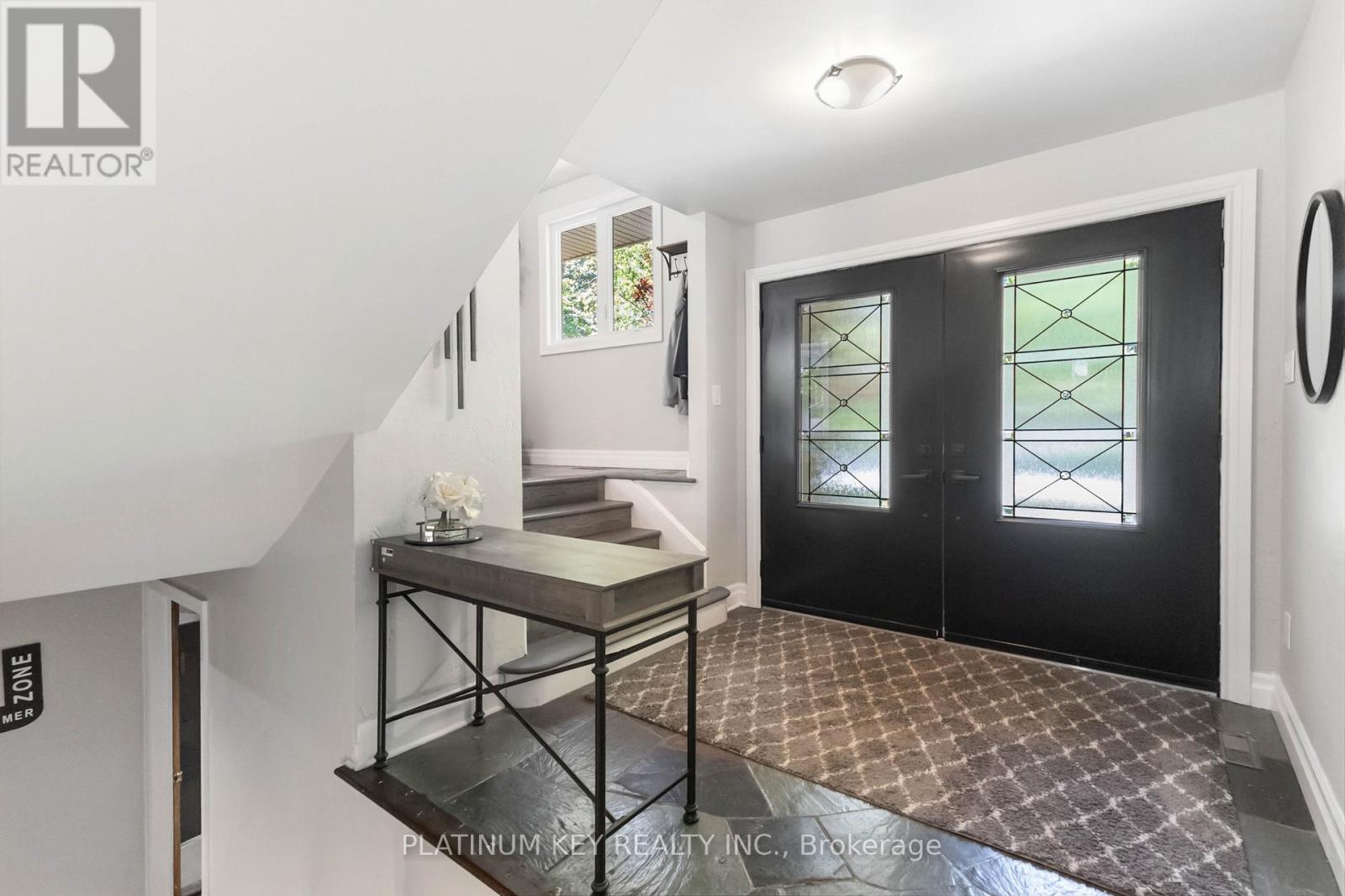 1571 Mcclure Drive, London North, Ontario  N6G 2L1 - Photo 5 - X13162710