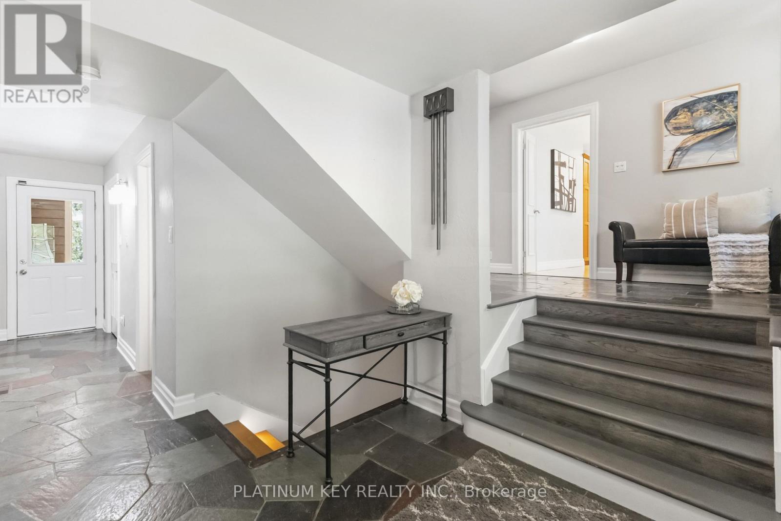 1571 Mcclure Drive, London North, Ontario  N6G 2L1 - Photo 6 - X13162710