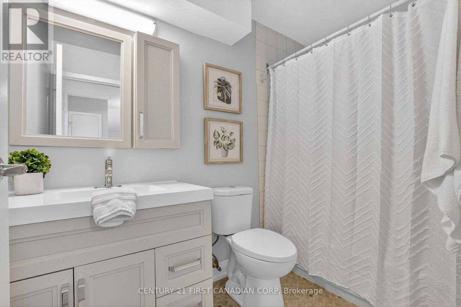 11 - 136 Conway Drive, London South, Ontario  N6E 3N1 - Photo 14 - X13162832