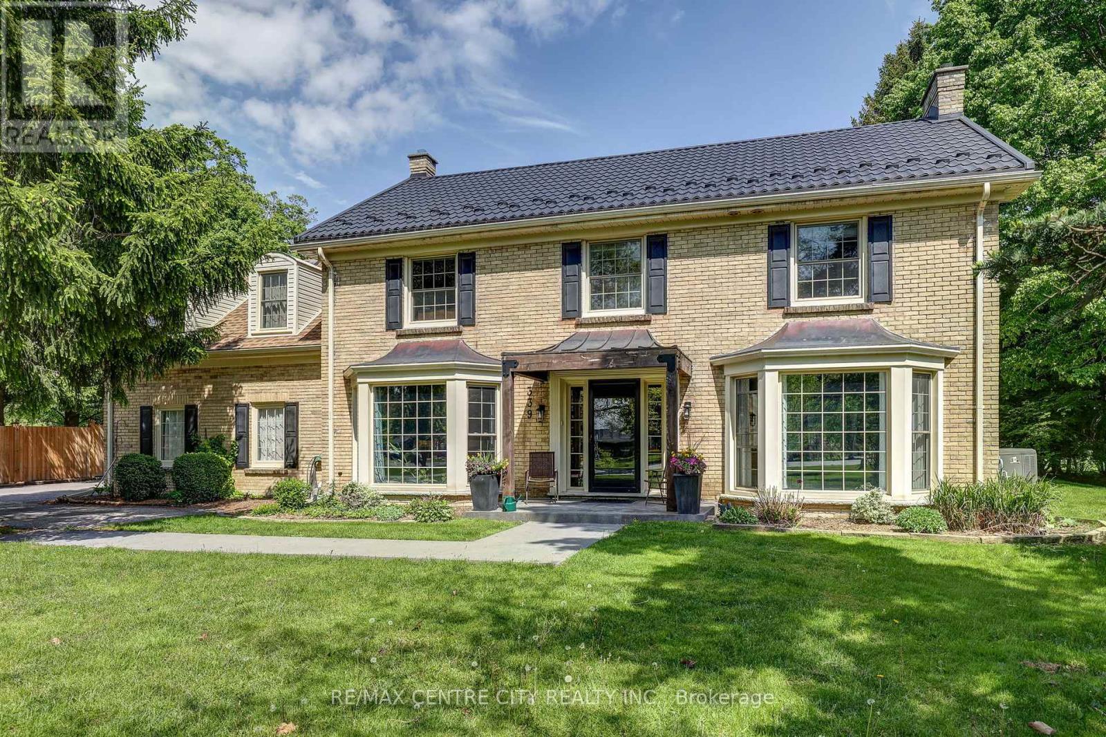 339 SUNSET DRIVE, Central Elgin, Ontario