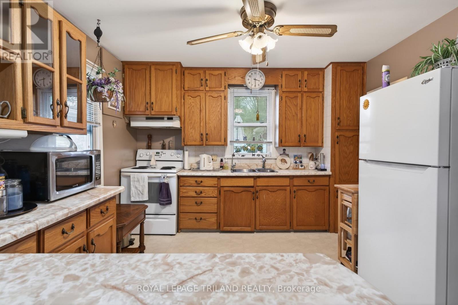 167 Simpson Street, Southwest Middlesex, Ontario  N0L 1M0 - Photo 12 - X13162986