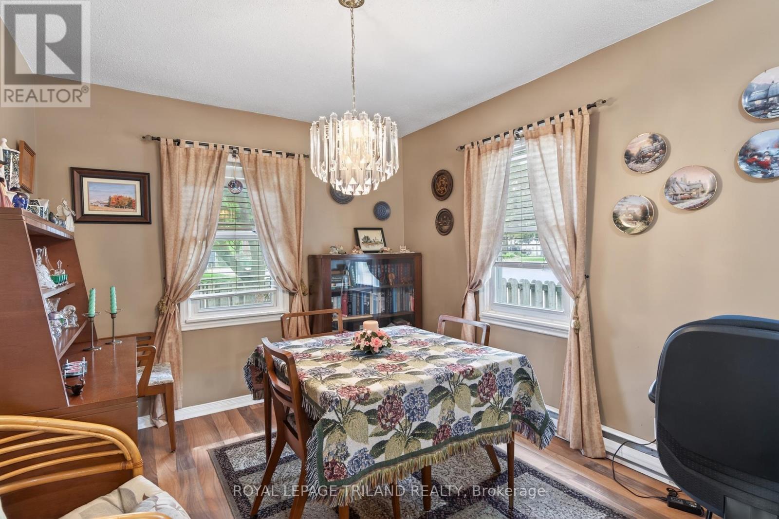 167 Simpson Street, Southwest Middlesex, Ontario  N0L 1M0 - Photo 13 - X13162986