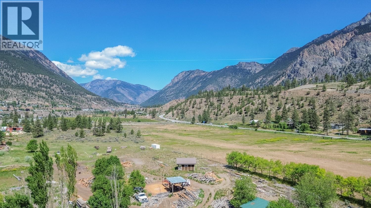 707 Industrial Place, Lillooet, British Columbia V0K 1V0 - Photo 2 - 10388411