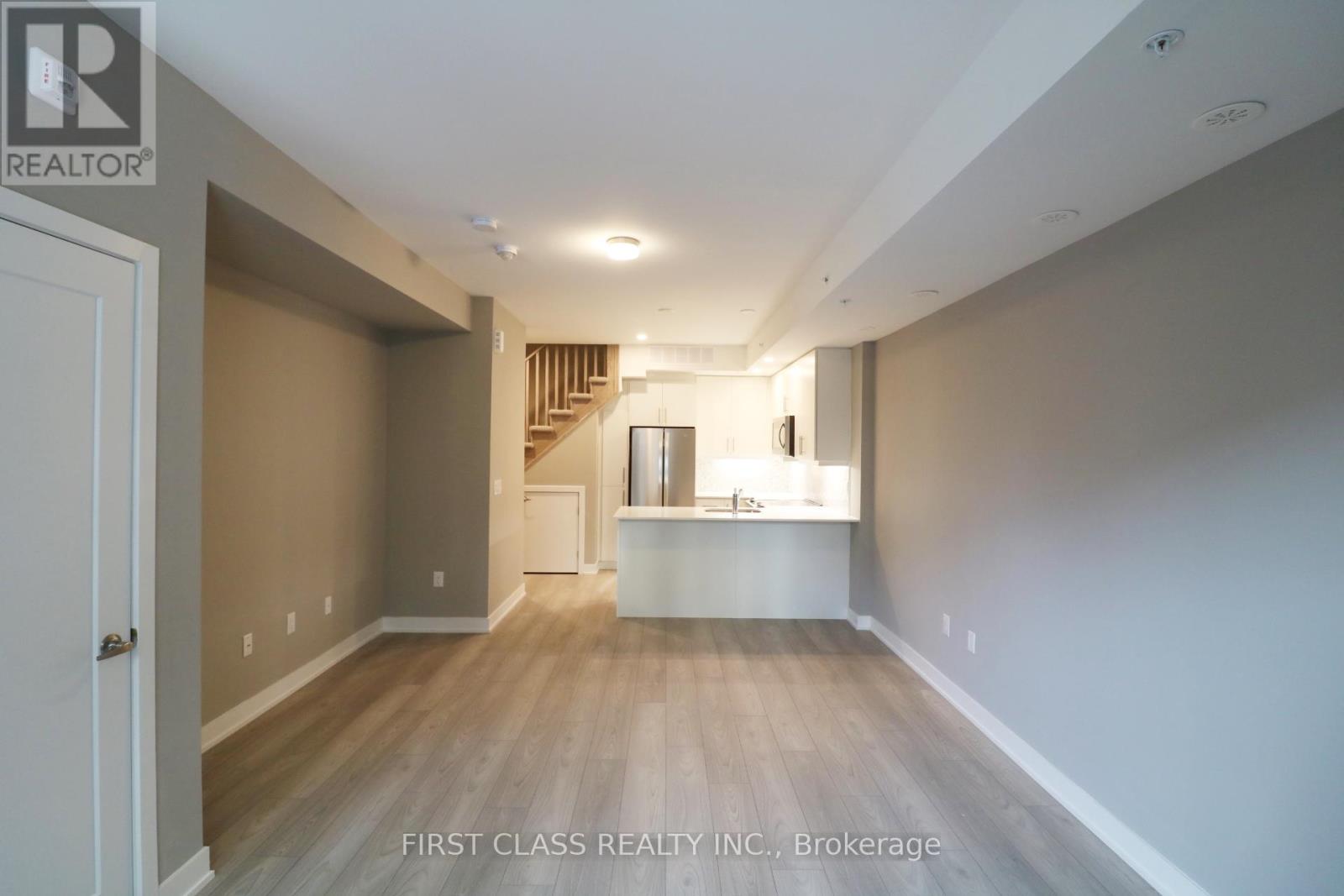 4 - 3488 Widdicombe Way, Mississauga, Ontario L5L 2M5 - Photo 6 - W13151920