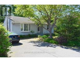 200 WOODROFFE AVENUE, Ottawa, Ontario
