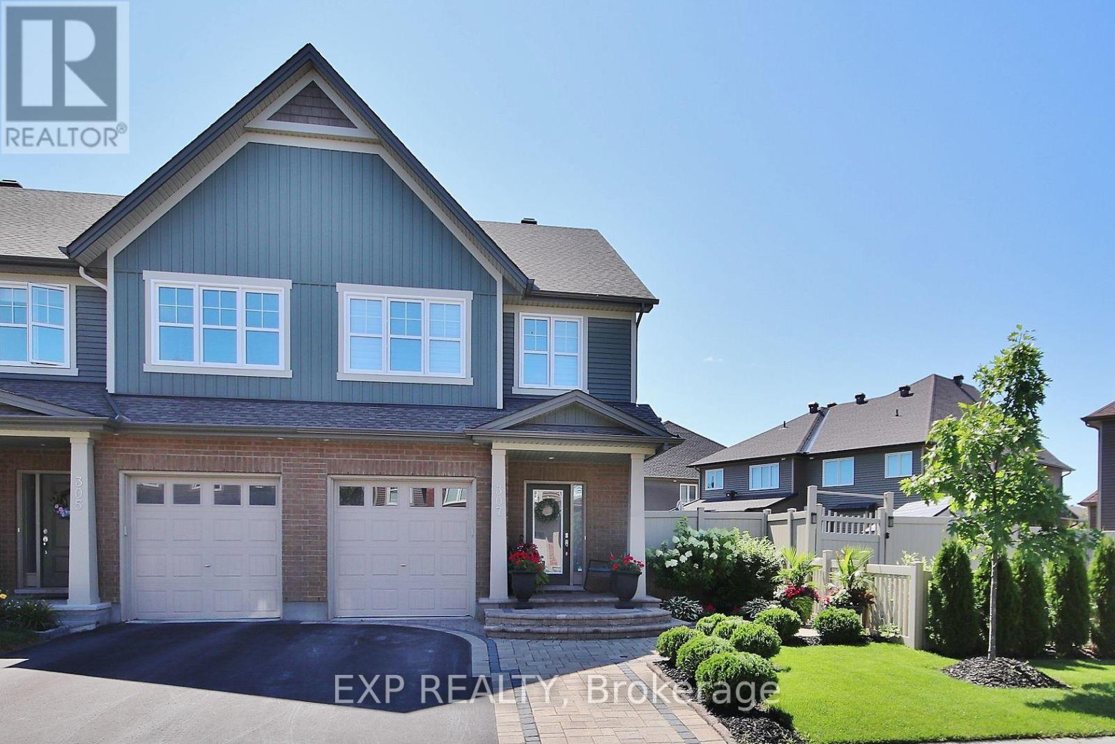 307 FERGUS CRESCENT