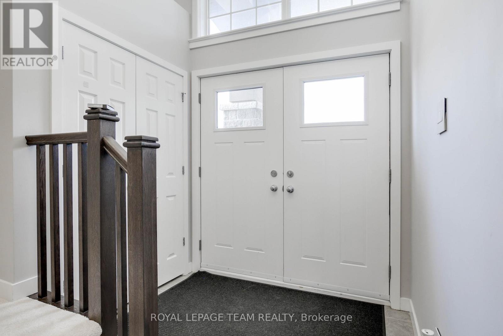 389 Andalusian Crescent, Ottawa, Ontario  K2V 0C3 - Photo 3 - X13162826
