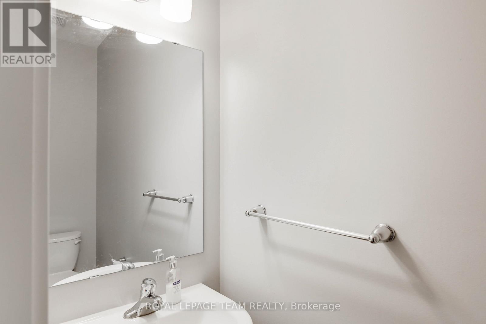 389 Andalusian Crescent, Ottawa, Ontario  K2V 0C3 - Photo 8 - X13162826