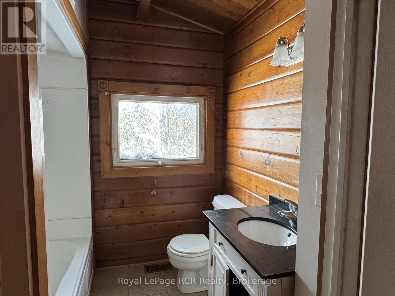 600457 50 Side Road, Chatsworth, Ontario  N0H 1R0 - Photo 12 - X12887794