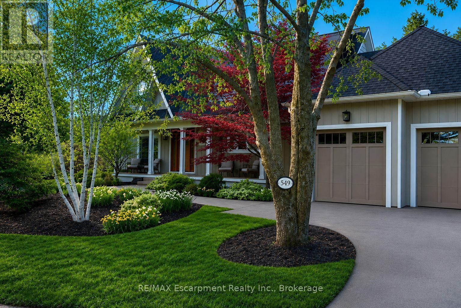 549 JEANETTE DRIVE, Oakville, Ontario