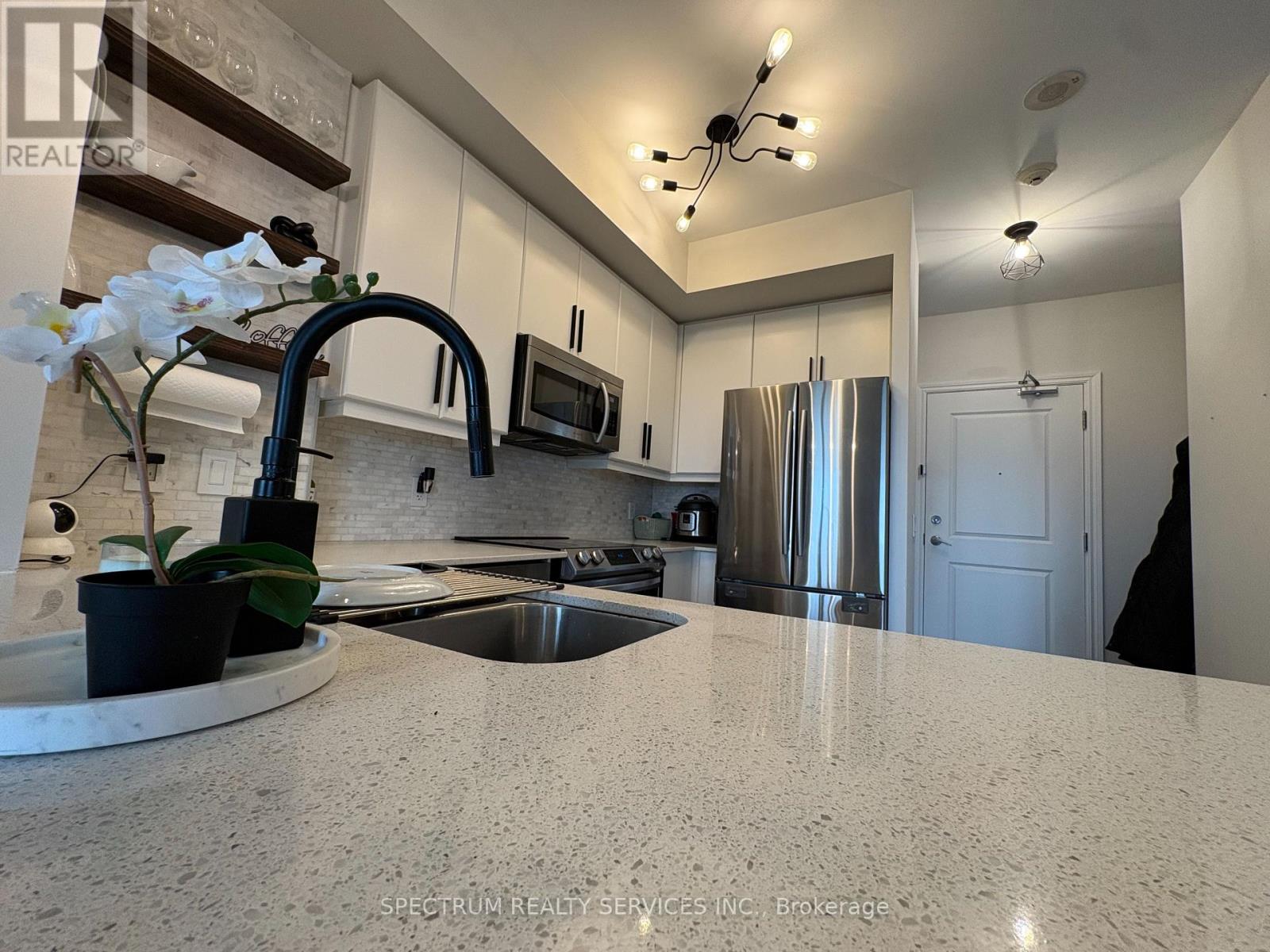 1007 - 7730 Kipling Avenue, Vaughan, Ontario L4L 1Y9 - Photo 5 - N13092680