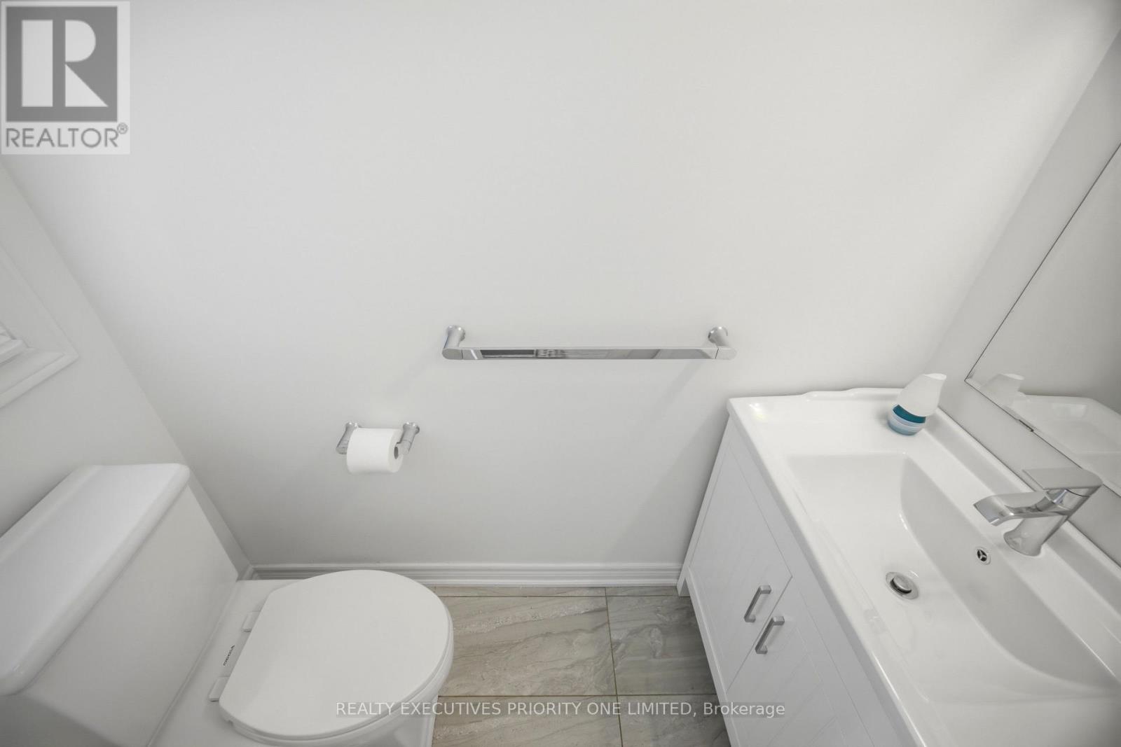 6 La Pinta Street, Vaughan, Ontario  L6A 3H9 - Photo 11 - N13159728