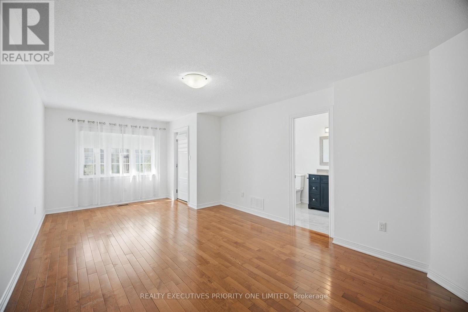 6 La Pinta Street, Vaughan, Ontario  L6A 3H9 - Photo 15 - N13159728