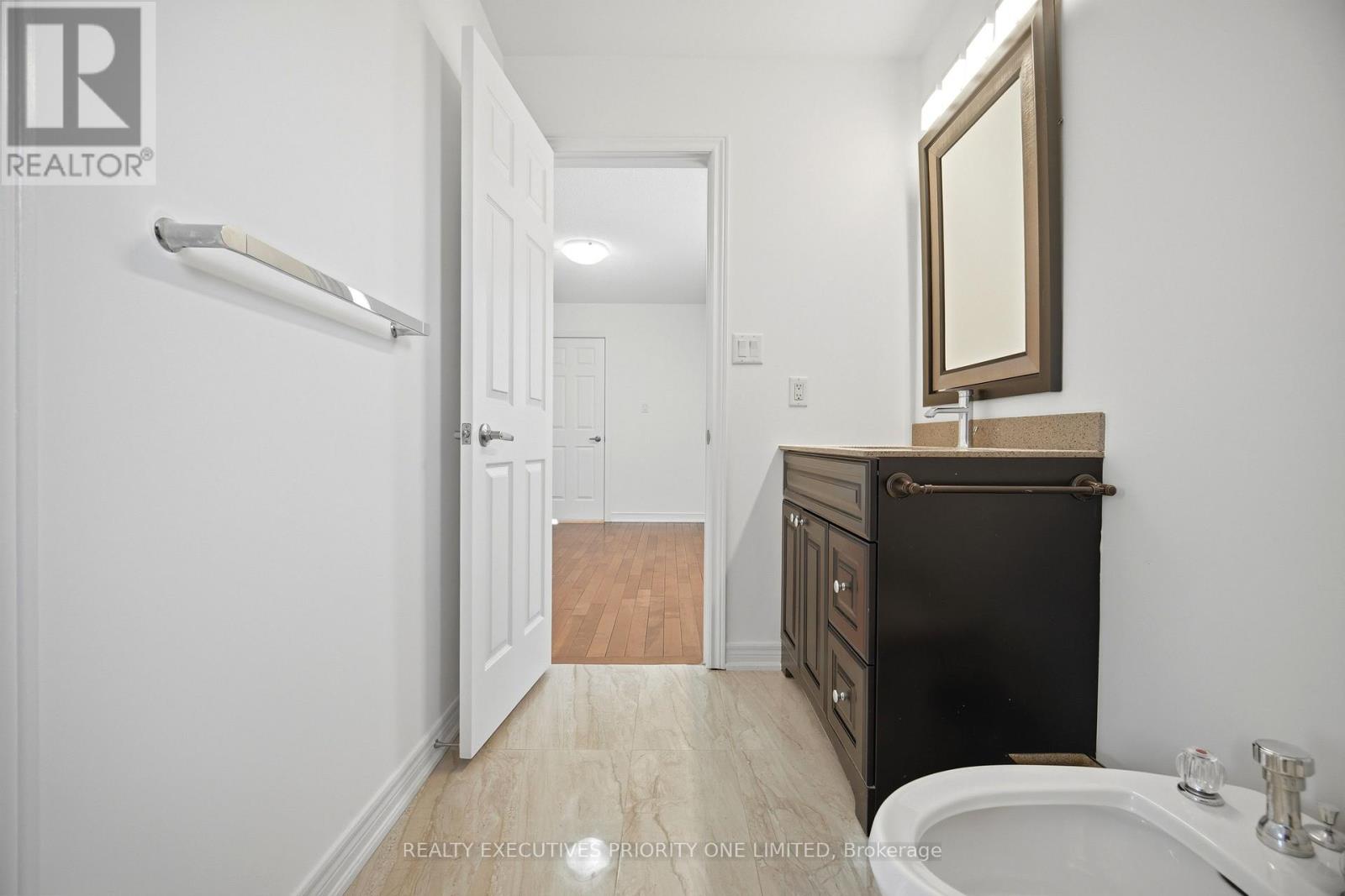 6 La Pinta Street, Vaughan, Ontario  L6A 3H9 - Photo 25 - N13159728