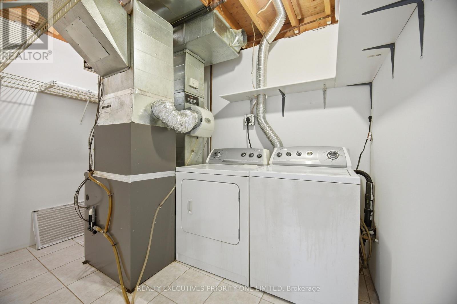 6 La Pinta Street, Vaughan, Ontario  L6A 3H9 - Photo 35 - N13159728