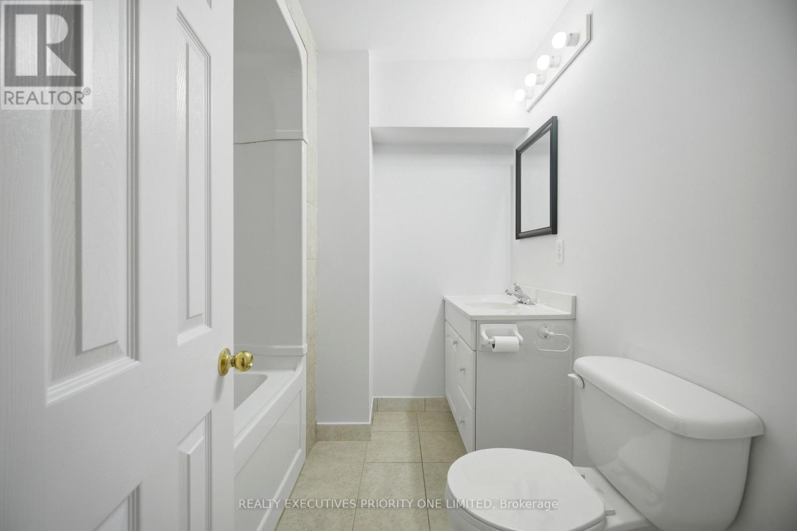 6 La Pinta Street, Vaughan, Ontario  L6A 3H9 - Photo 33 - N13159728
