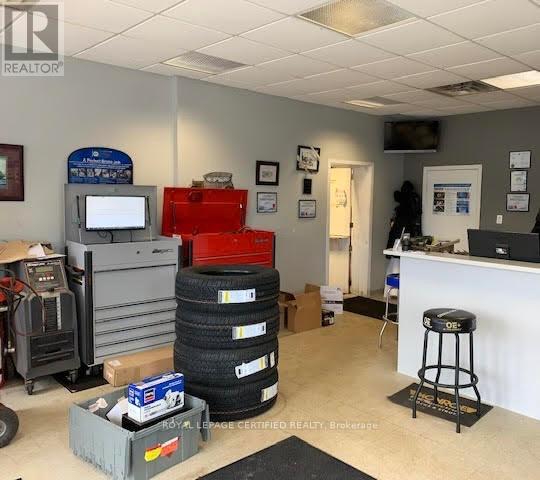 299 Atherley Road, Orillia, Ontario  L3V 3Y9 - Photo 4 - S13151886