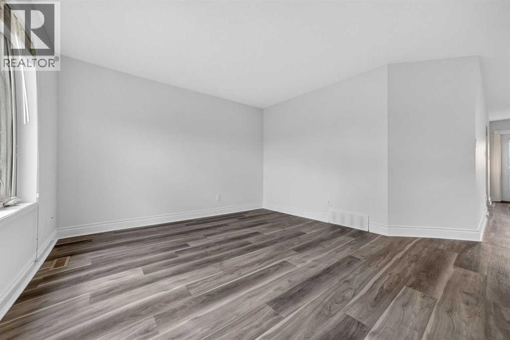 801 Mt Sundance Lane W, Lethbridge, Alberta  T1J 0T0 - Photo 8 - A2313021