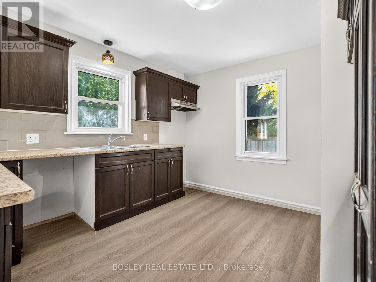 8 Pearce Avenue, St. Catharines (Bunting/linwell), Ontario  L2M 2L8 - Photo 10 - X13162892