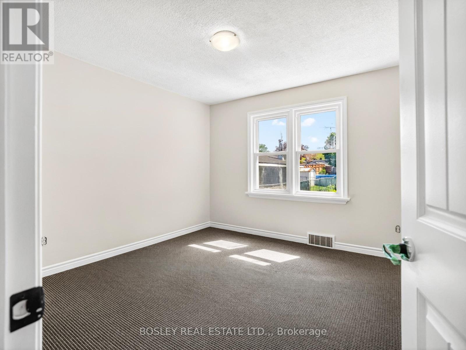 8 Pearce Avenue, St. Catharines (Bunting/linwell), Ontario  L2M 2L8 - Photo 15 - X13162892
