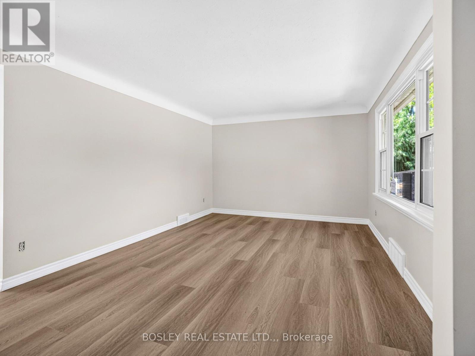 8 Pearce Avenue, St. Catharines (Bunting/linwell), Ontario  L2M 2L8 - Photo 4 - X13162892