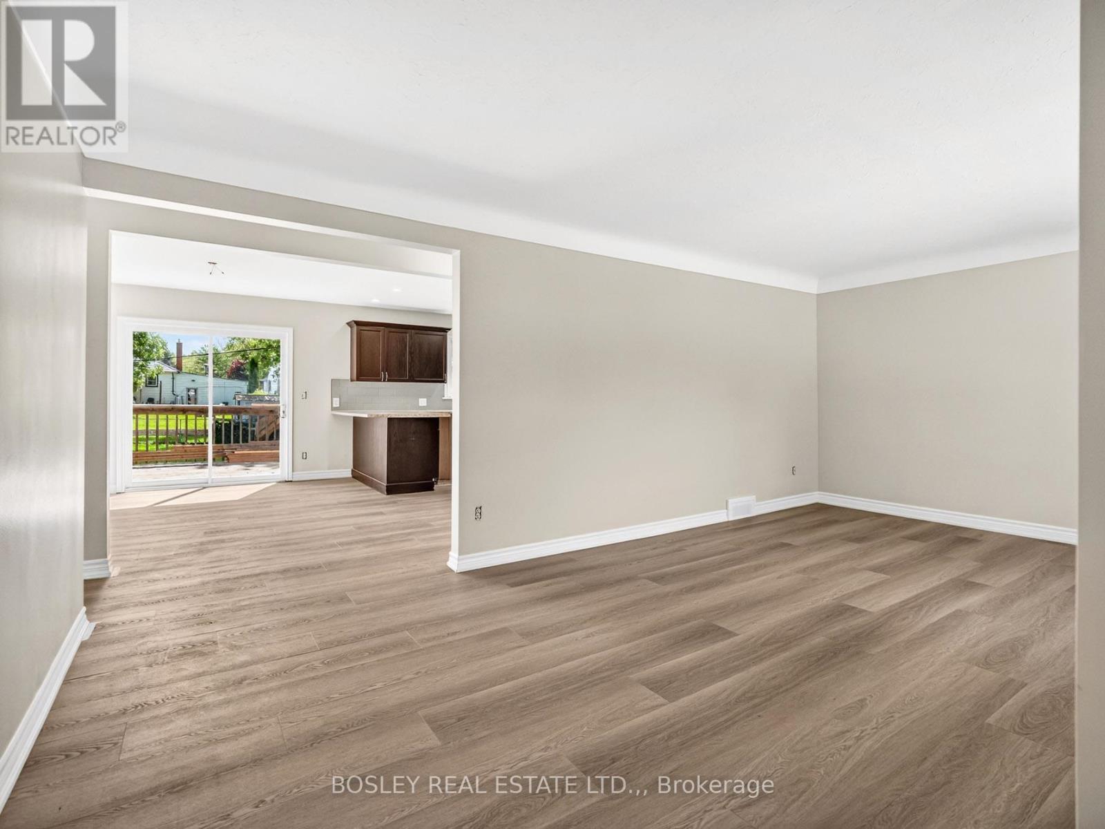 8 Pearce Avenue, St. Catharines (Bunting/linwell), Ontario  L2M 2L8 - Photo 5 - X13162892