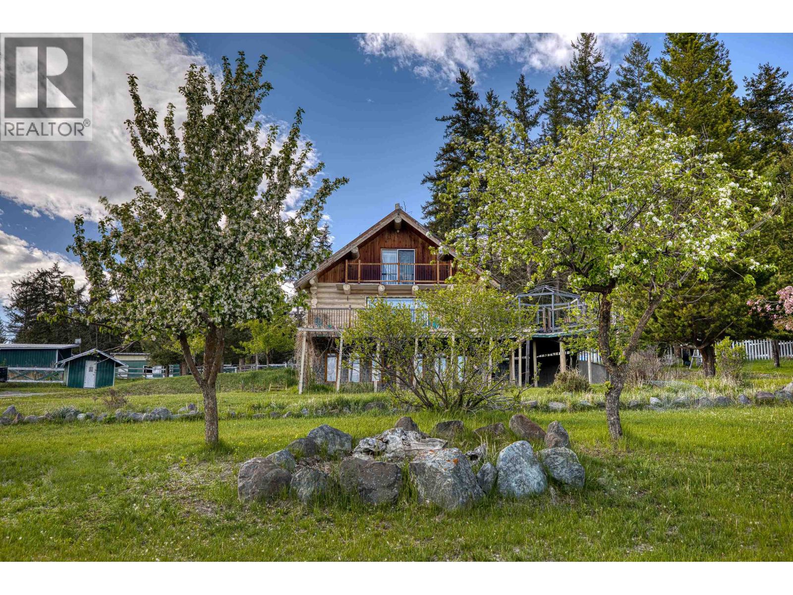 5785 Simon Lake Road, 100 Mile House, British Columbia  V0K 2E1 - Photo 36 - R3126884