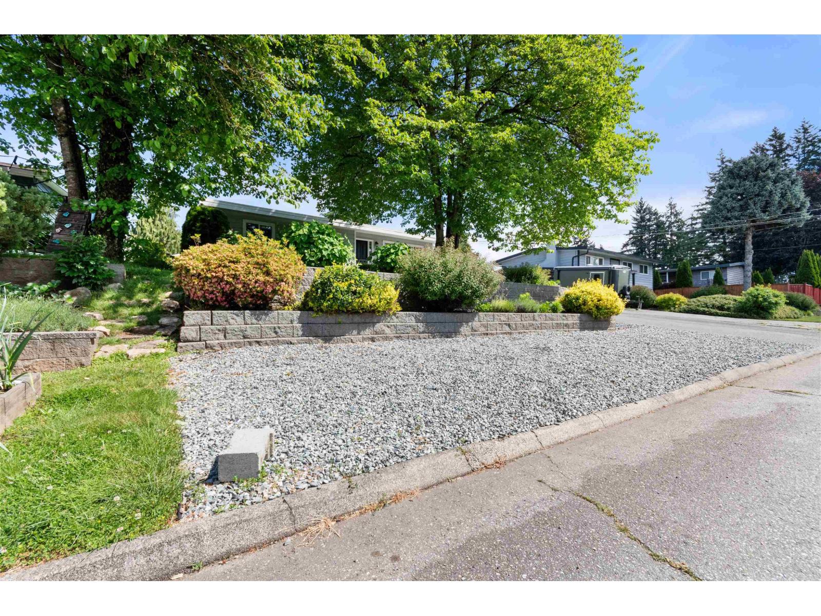 34529 Ascott Avenue, Abbotsford, British Columbia  V2S 4V6 - Photo 3 - R3125926