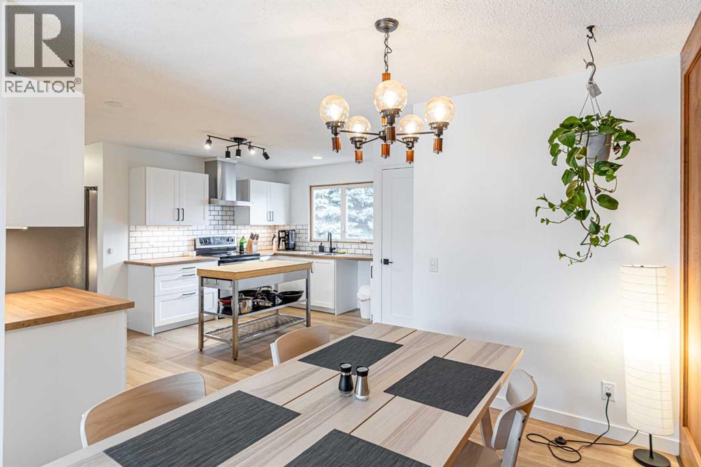 111 Lynnview Way SE, Calgary, Alberta  T2C 1T4 - Photo 10 - A2313143