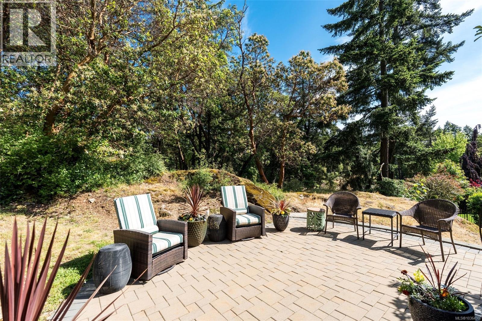 103 945 Bear Mountain Pkwy, Langford, British Columbia  V9B 6T1 - Photo 34 - 1036433